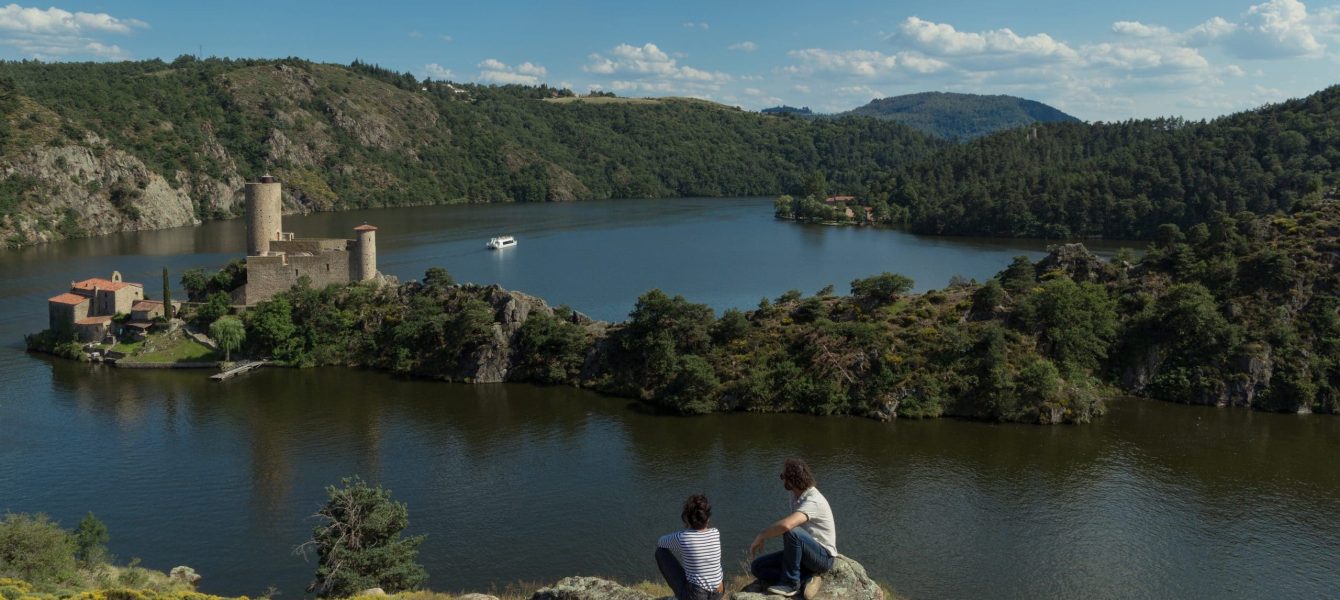 Vue_Gorges_de_la_Loire___Ile_de_Grangent-Saint-Etienne_Tourisme___Congres___Dis - Copie (2)