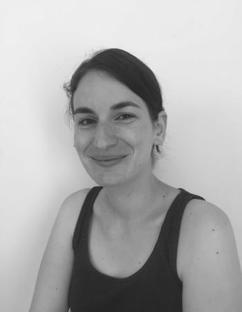 https://preprod.saint-etienne-hors-cadre.fr/content/uploads/2022/03/Portrait_Juliette_Muzika-Saint-Etienne_Tourisme___Congres___Aurelie_Sanchez-85203-1200px.jpg