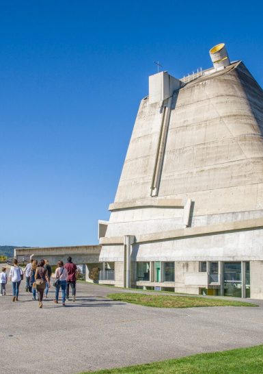 Site_Le_Corbusier___eglise_Saint-Pierre-Inscrire_la_legende-20982-1600px